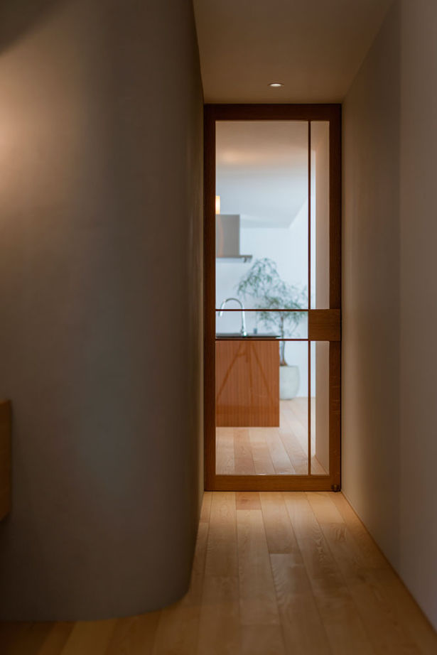 グランハウス 一級建築士事務所 【2000万円台/平屋/間取り図】北欧インテリアが映える和モダンな平屋。2棟を繋げたコの字で視線をそらすの建築実例画像9