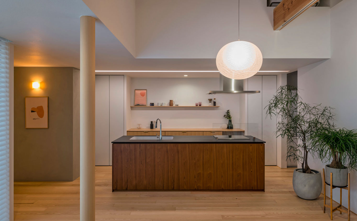 グランハウス 一級建築士事務所 【2000万円台/平屋/間取り図】北欧インテリアが映える和モダンな平屋。2棟を繋げたコの字で視線をそらすの建築実例画像10