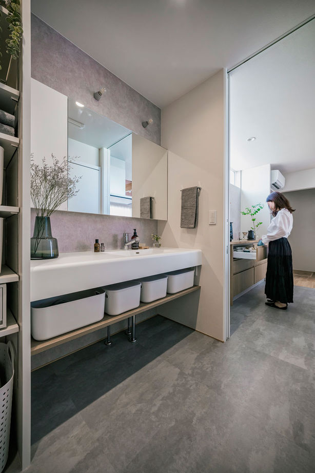 グランハウス 一級建築士事務所 【1000万円台/20坪台/平屋/間取り図】クルミの床と照明が映える！白・グレーの上品インテリアを楽しむ平屋の建築実例画像8