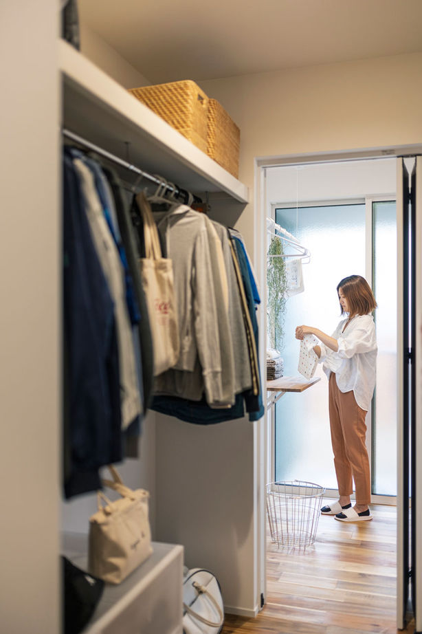 グランハウス 一級建築士事務所 【2000万円台/30坪台/平屋/間取り図】色と素材で北欧の空気感。「おしゃれにしたい」に設計士が応えた平屋の建築実例画像7