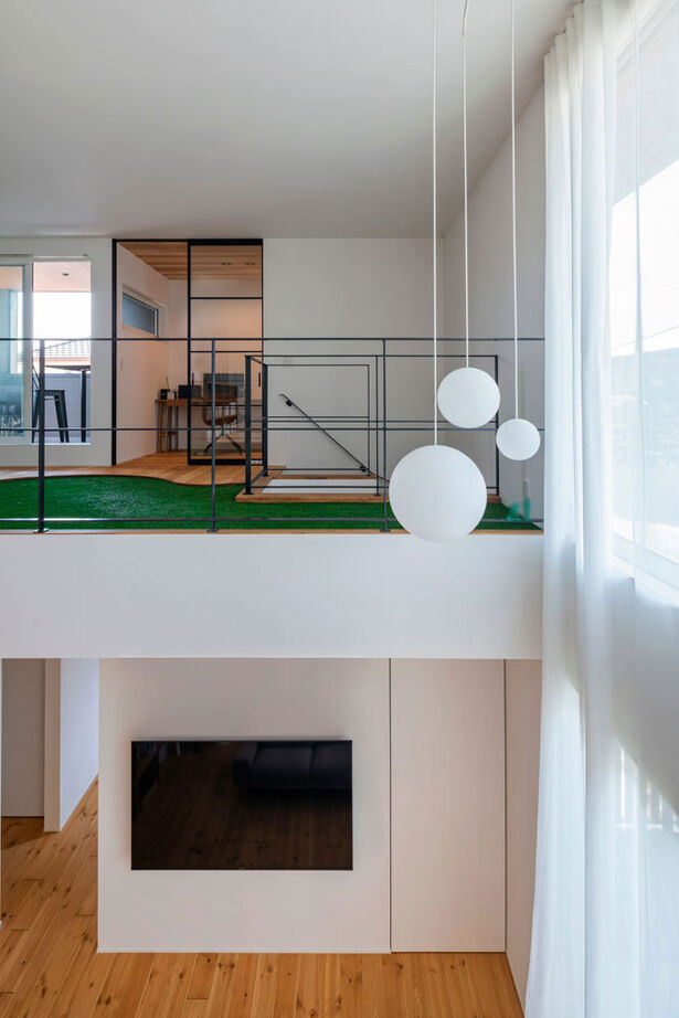 グランハウス 一級建築士事務所 【2000万円台/3LDK/間取り図/注文住宅】わが家の2階をオフィスに。吹抜けでON/OFFが繋がる、働きやすい家の建築実例画像8