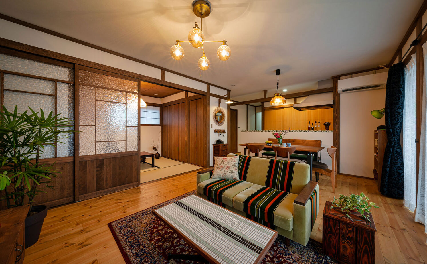 グランハウス 一級建築士事務所 【2000万円台/2世帯/5LDK/間取り図】古民家の空気感にほっと癒される。昭和レトロな造作に満ちた家の建築実例画像4