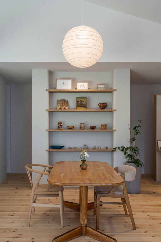 グランハウス 一級建築士事務所 【2000万円台/平屋/土間キッチン/30坪台/間取り図】芸術品を魅せる、ギャラリーカフェのような平屋の建築実例画像7