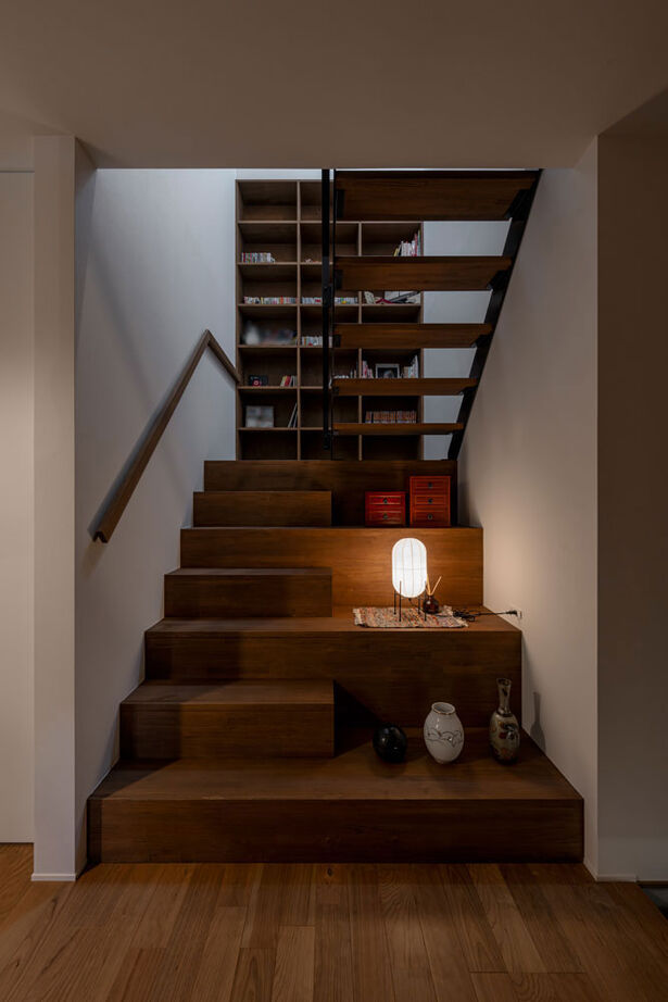 グランハウス 一級建築士事務所 【2000万円台/2階リビング/30坪台/間取り図】ノスタルジーを愉しむ家。眺望とミッドセンチュリーの趣に感嘆の建築実例画像5