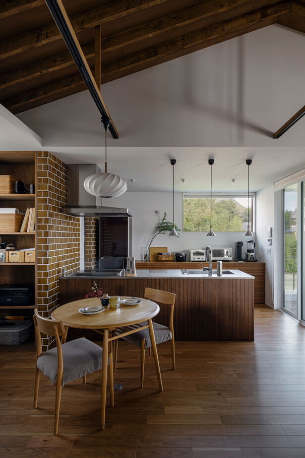 グランハウス 一級建築士事務所 【2000万円台/2階リビング/30坪台/間取り図】ノスタルジーを愉しむ家。眺望とミッドセンチュリーの趣に感嘆の建築実例画像11