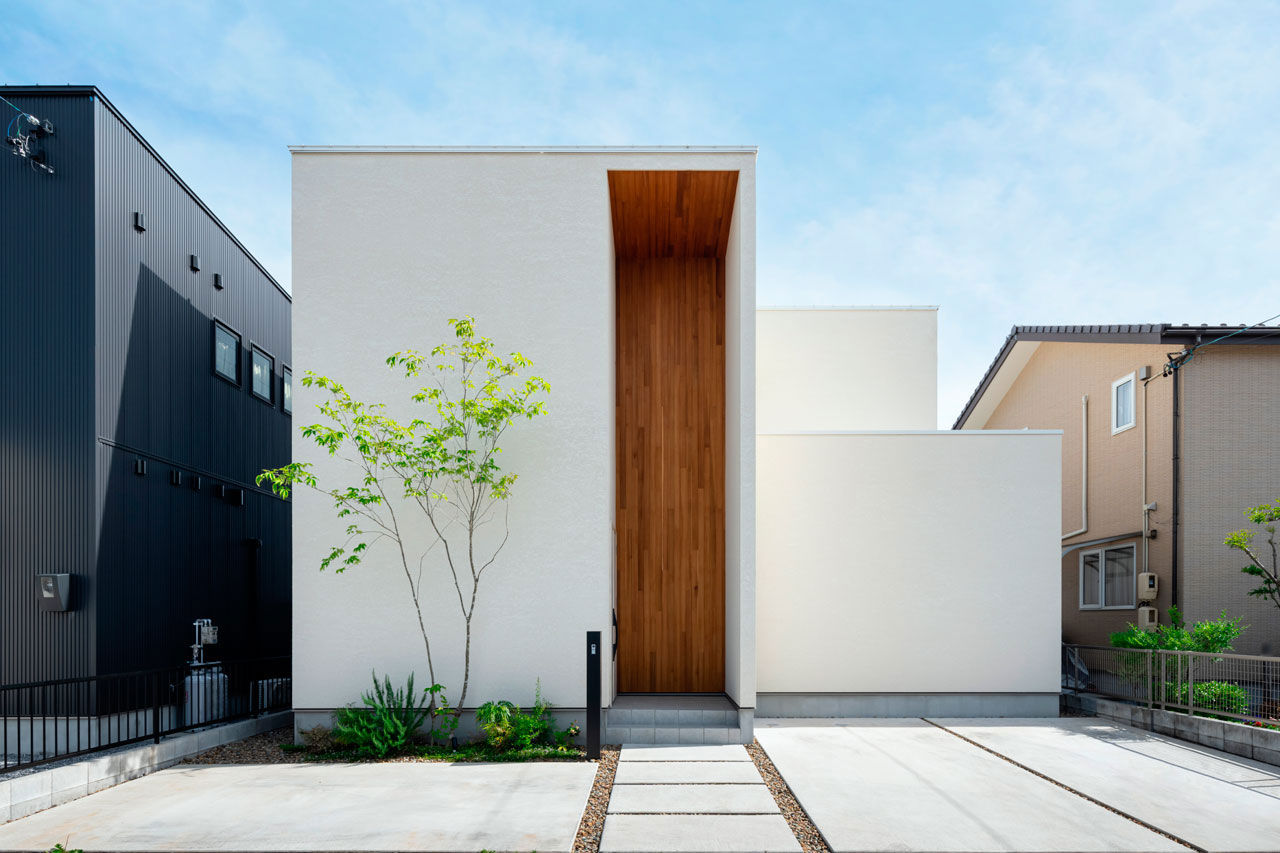 グランハウス 一級建築士事務所 【2000万円台/30坪台/3LDK/間取り図】吹抜けと直感的に片付く収納がうれしい。可愛いを加えたシンプルな家の建築実例画像1