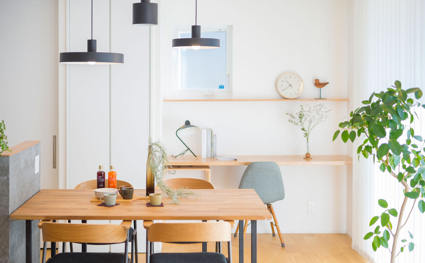 グランハウス 一級建築士事務所 【2000万円台/30坪台/間取り図】グレーの配色×造作のカッコよさ。写真より3倍お洒落と褒められました！の建築実例画像4