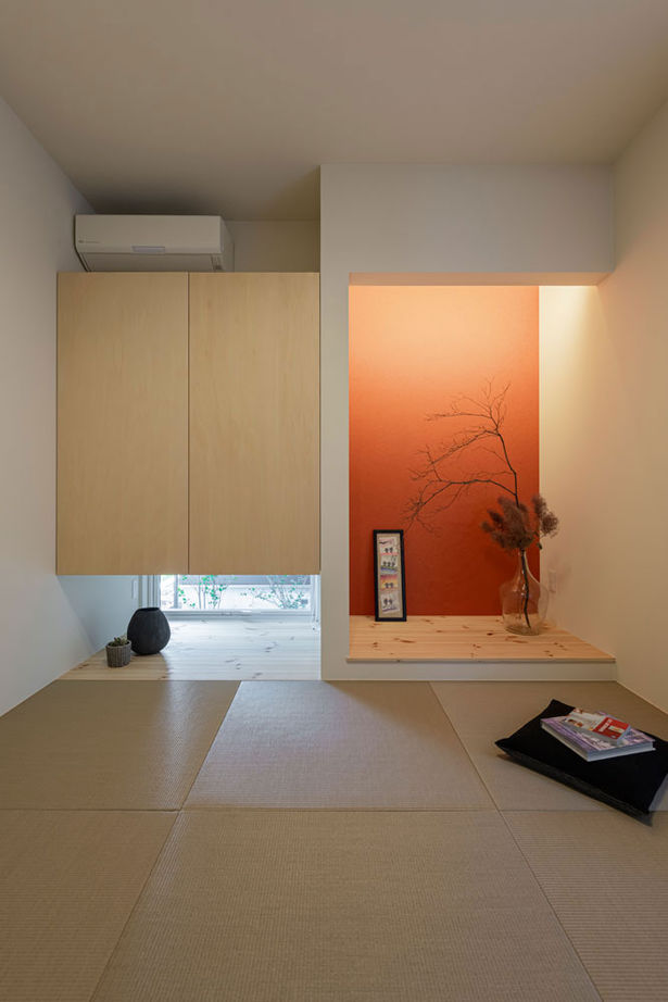 グランハウス 一級建築士事務所 【2000万円台/ビルトインガレージ/中庭/間取り図】吹抜けから自然光と気配が広がるバイクガレージのある家の建築実例画像8