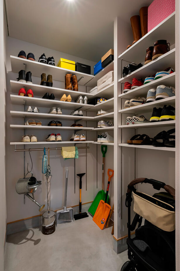 グランハウス 一級建築士事務所 【平屋/への字/北欧】大人のスカンジナビアンスタイルを満喫。への字を描く平屋は、家族の距離感が心地いいの建築実例画像13