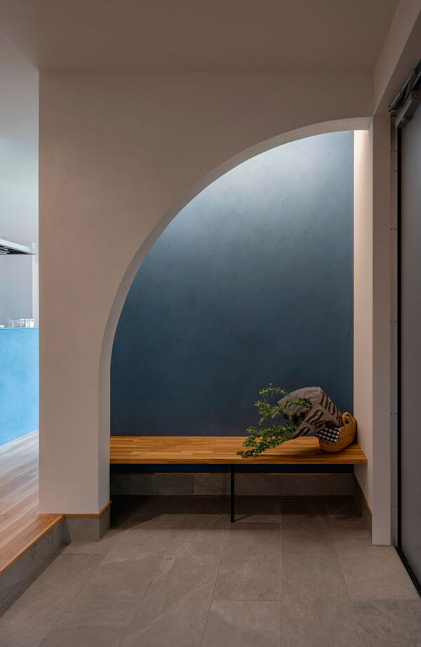 グランハウス 一級建築士事務所 【2000万円台/平屋/4LDK/間取り図】青の壁をすっと差した、北欧ナチュラルな平屋。まどろみのヌックも最高の建築実例画像6