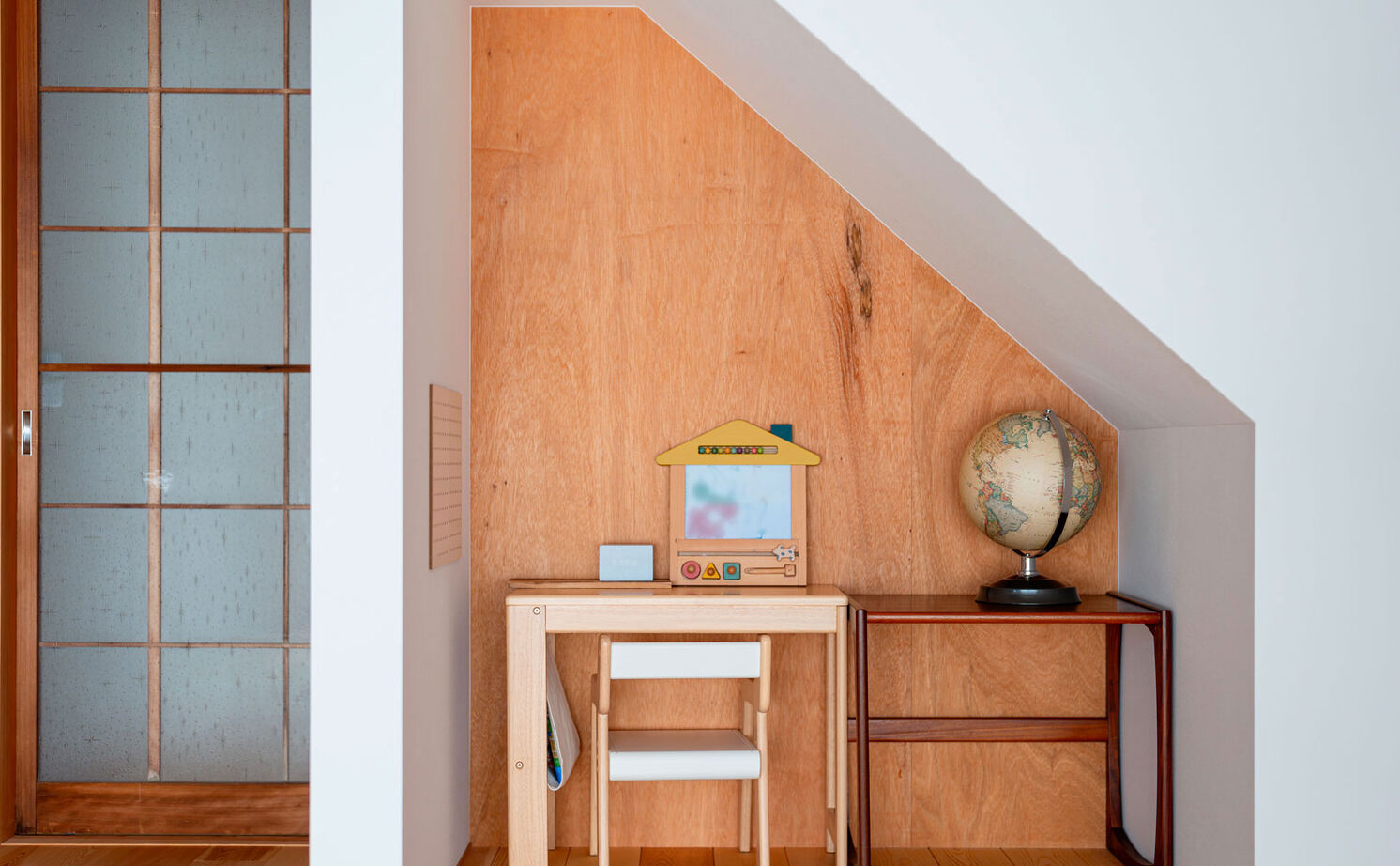 グランハウス 一級建築士事務所 【2000万円台/平屋/30坪台/間取り図】思い出をつなぐ平屋。２つのリビングやコの字キッチンで居心地抜群の建築実例画像16