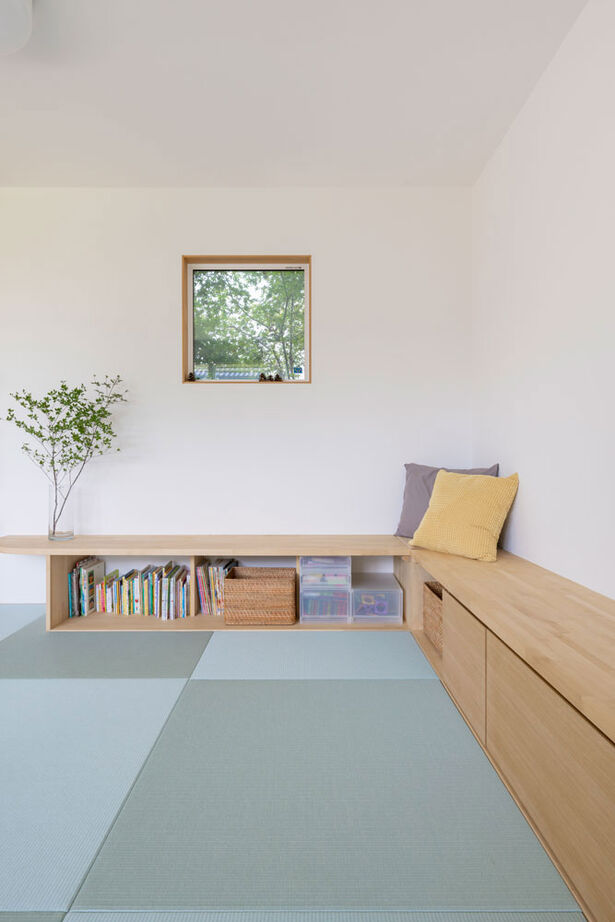 グランハウス 一級建築士事務所 【2000万円台/平屋/20坪台/間取り図】畳リビングのあるコの字の平屋。2つの庭で、室内に開放感＆季節感を！の建築実例画像9