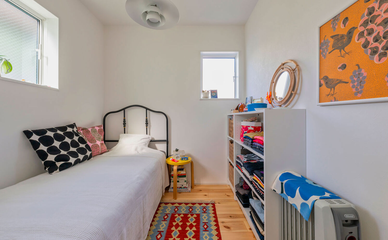 グランハウス 一級建築士事務所 【1000万円台/平屋/10坪台/間取り図】フィンランドに迷い込んだよう。北欧スタイルを楽しむ10坪の赤い平屋の建築実例画像12