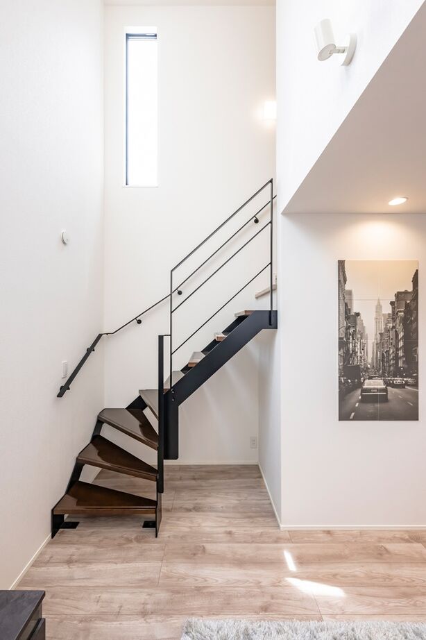 MD studio. 建築士とつくる家 【ペット/23坪/間取り図/狭小地】玄関兼用の広々土間と吹抜け設計が、愛犬と開放的に暮らす毎日を実現の建築実例画像11