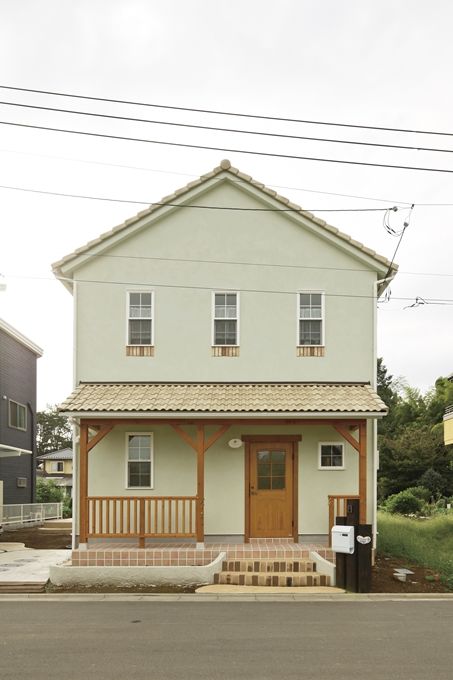  デザインハウス・エフ 【間取り有/1000万円台】《カバードポーチ/吹き抜けのある住まい》南欧テイストのかわいいお家の建築実例画像3