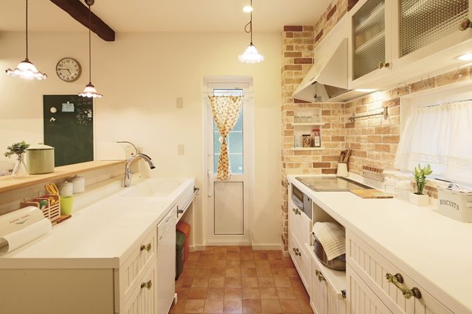  デザインハウス・エフ 【間取り有/1000万円台】《カバードポーチ/吹き抜けのある住まい》南欧テイストのかわいいお家の建築実例画像6