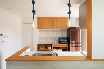  デザインハウス・エフ 【1000万円台/20坪台/間取り図】ウッドデッキでアウトドア気分も味わえる。爽やかなカリフォルニアスタイルの建築実例画像6