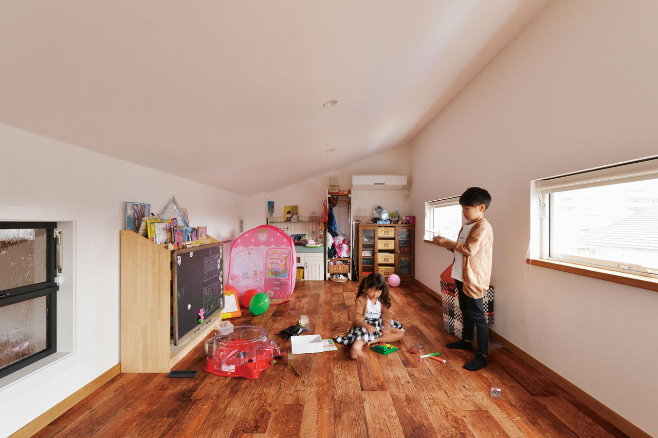  デザインハウス・エフ 【間取り有】インダストリアル感がかっこいい！ブルックリンカフェ風リビングには吹き抜けとロフトも！の建築実例画像9