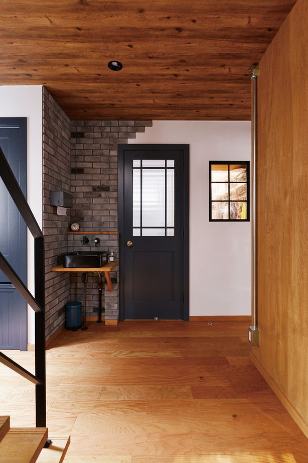  デザインハウス・エフ 【間取り有】インダストリアル感がかっこいい！ブルックリンカフェ風リビングには吹き抜けとロフトも！の建築実例画像10