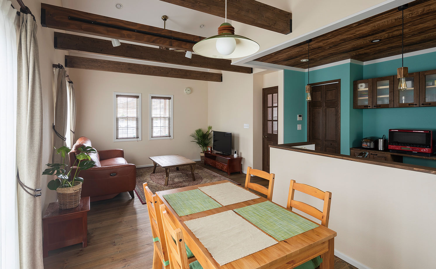  デザインハウス・エフ 【間取り有/1000万円台/平屋の家】コンパクトで開放的なオールドハワイアンスタイルのフラットハウスの建築実例画像8