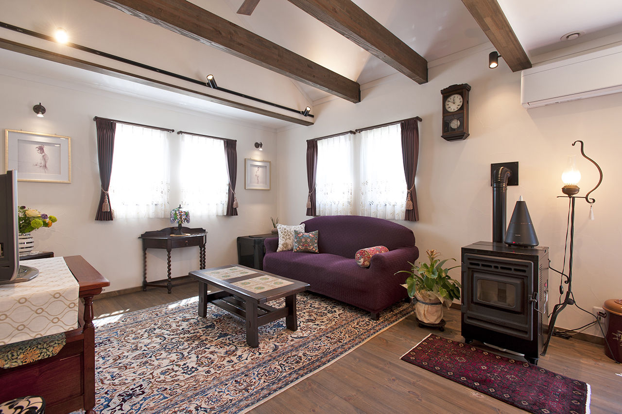  デザインハウス・エフ 【1000万円台/20坪台/間取り図/平屋風】アンティーク家具が映える、可愛らしいプロヴァンス風の住まいの建築実例画像2