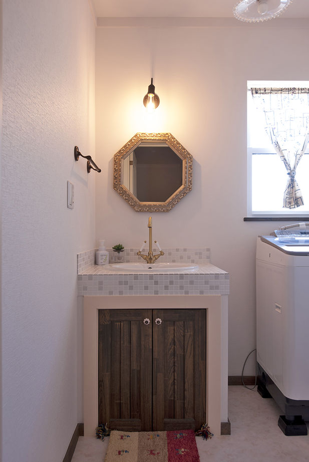  デザインハウス・エフ 【1000万円台/20坪台/間取り図/平屋風】アンティーク家具が映える、可愛らしいプロヴァンス風の住まいの建築実例画像8