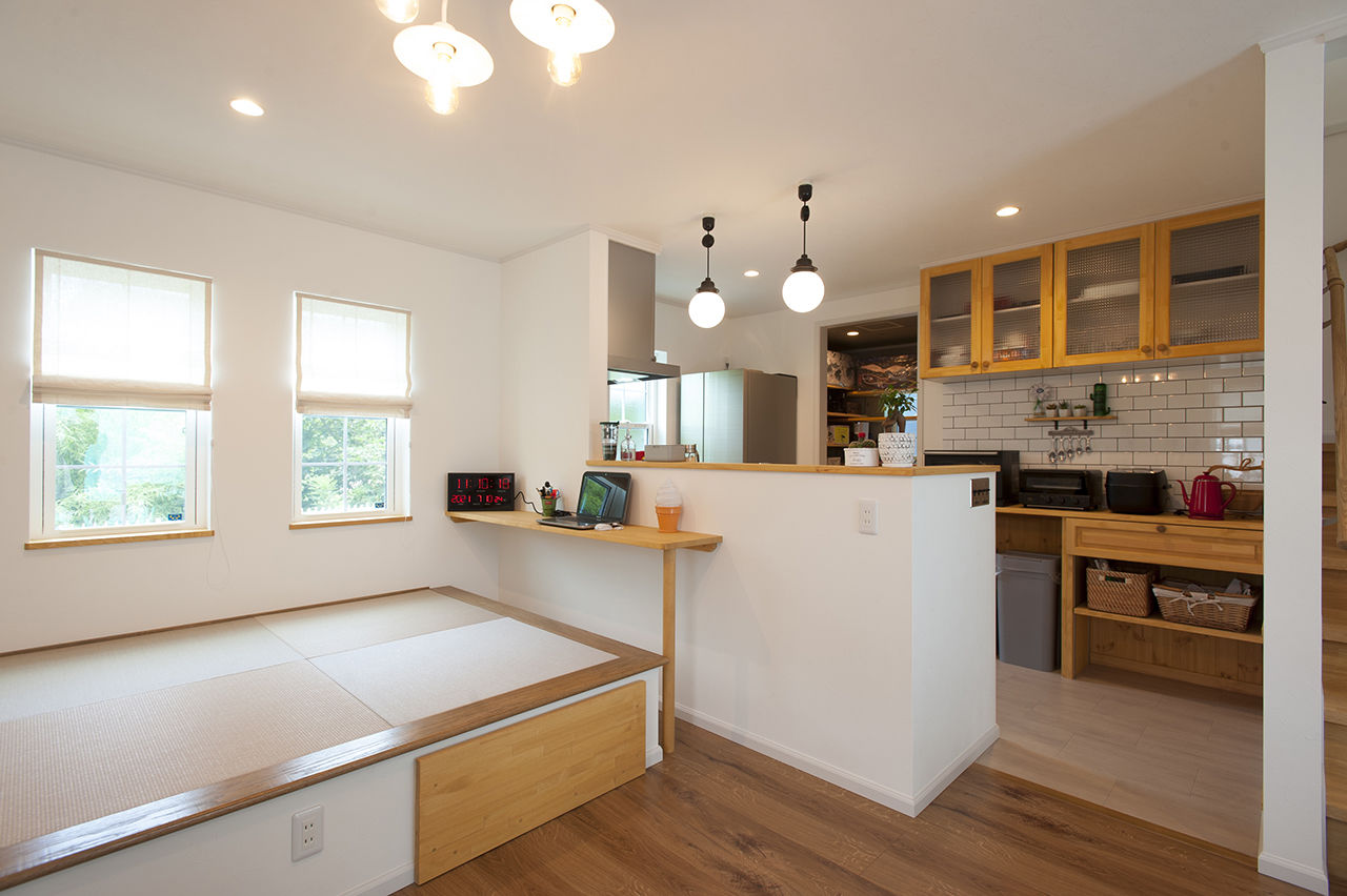  デザインハウス・エフ 【1500万～1999万円・間取りあり】淡いグリーンのラップサイディングが映えるアメリカンハウスの建築実例画像4