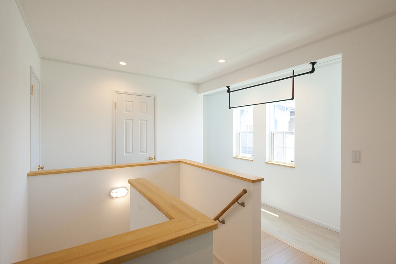  デザインハウス・エフ 【1500万～1999万円・間取りあり】淡いグリーンのラップサイディングが映えるアメリカンハウスの建築実例画像7