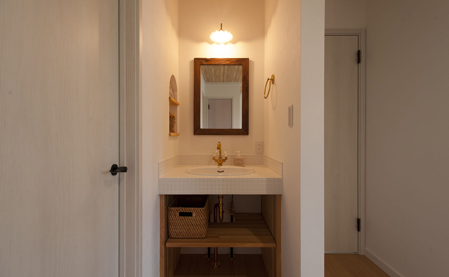  デザインハウス・エフ 【1000万円台/30坪台/間取り図/書斎/吹き抜け】「大好き」が沢山詰まった、おしゃれ可愛い北欧スタイルの家の建築実例画像12