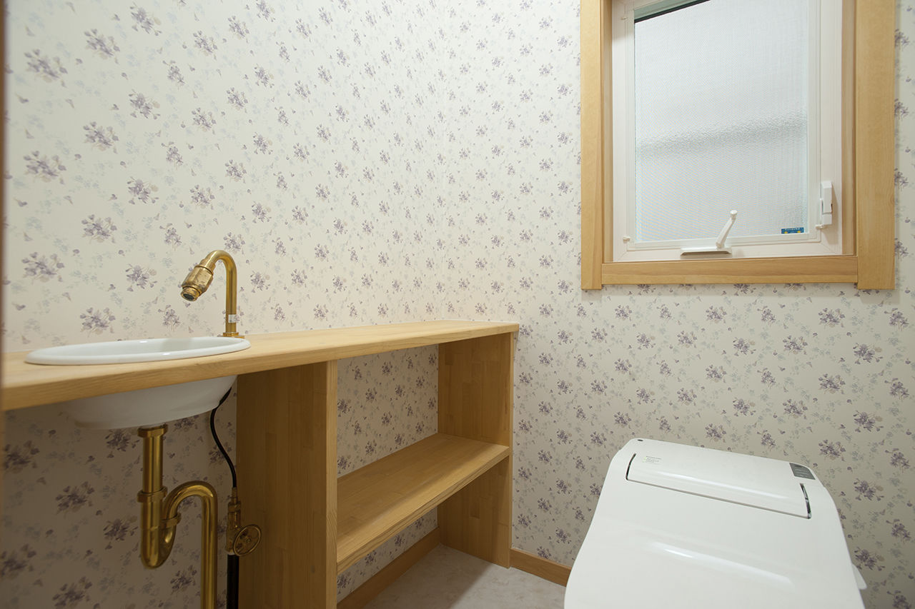  デザインハウス・エフ 【1500万～1999万円・間取りあり】三角屋根がお洒落な北欧スタイルの外観と、開放的なLDKを実現の建築実例画像9