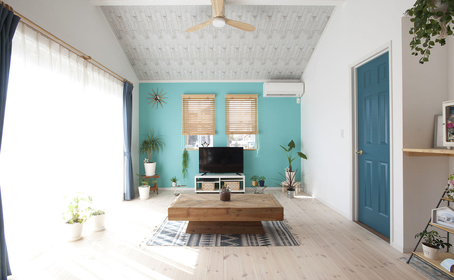  デザインハウス・エフ 【1000万円台/20坪台/平屋/間取り図】爽やかなブルーが印象的。ナチュラルテイストのアメリカンハウスの建築実例画像2