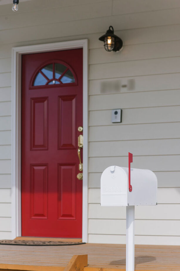  デザインハウス・エフ 【1000万円台/33坪台/カバードポーチ】白が映えるシンプルな格好よさ。平屋のサーファーズハウスの建築実例画像17