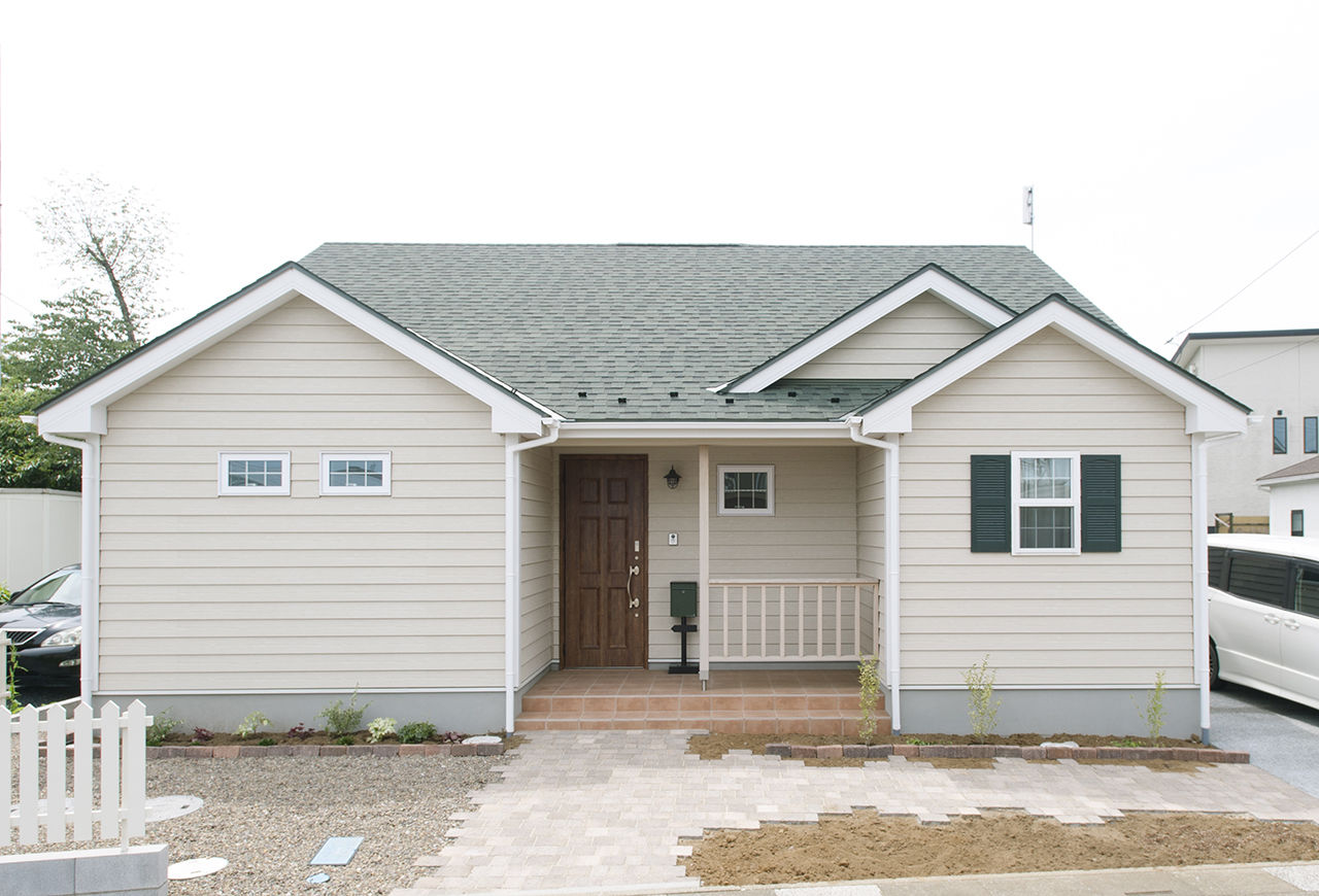  デザインハウス・エフ 【1000万円台/20坪台/吹き抜け/間取り図】先進の設備を備えた、お洒落なアーリーアメリカンスタイルの平屋の建築実例画像1