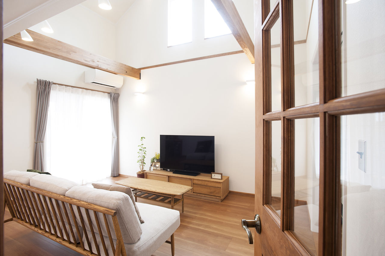  デザインハウス・エフ 【1000万円台/20坪台/吹き抜け/間取り図】先進の設備を備えた、お洒落なアーリーアメリカンスタイルの平屋の建築実例画像2