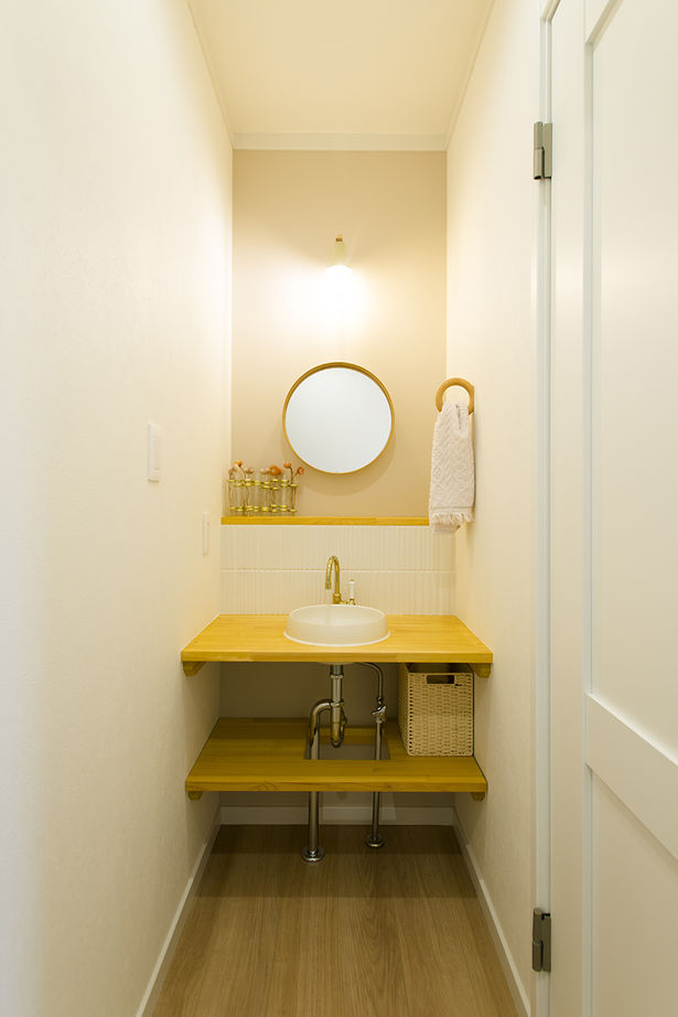  デザインハウス・エフ 【2000万円台/42坪台/吹き抜け/無垢材】可愛らしい造作と開放的な空間を叶えたプロヴァンススタイルの建築実例画像9