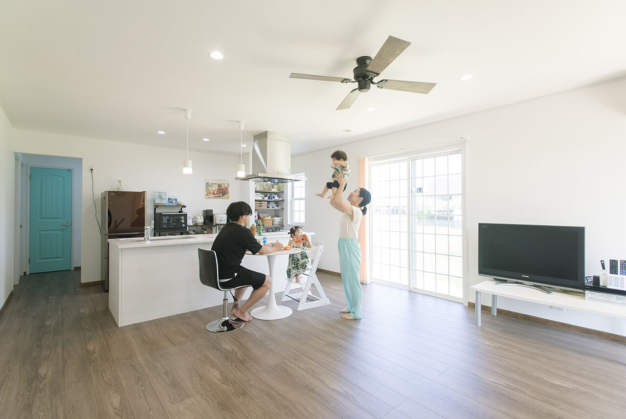  デザインハウス・エフ 【1000万円台/20坪台/平屋/間取り図】スッキリとしたデザインが印象的なアメリカン・フラットハウスの建築実例画像2