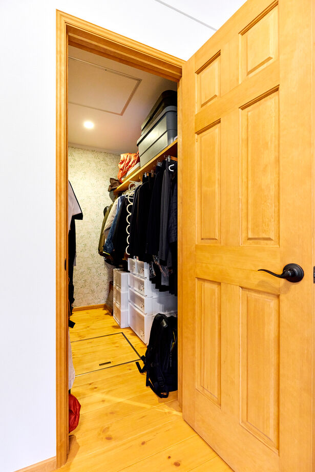  デザインハウス・エフ 【2000万円台/29坪台/平屋/間取り図あり】庭で遊ぶ子どもたちを眺めながら寛げるアメリカンハウスの建築実例画像8