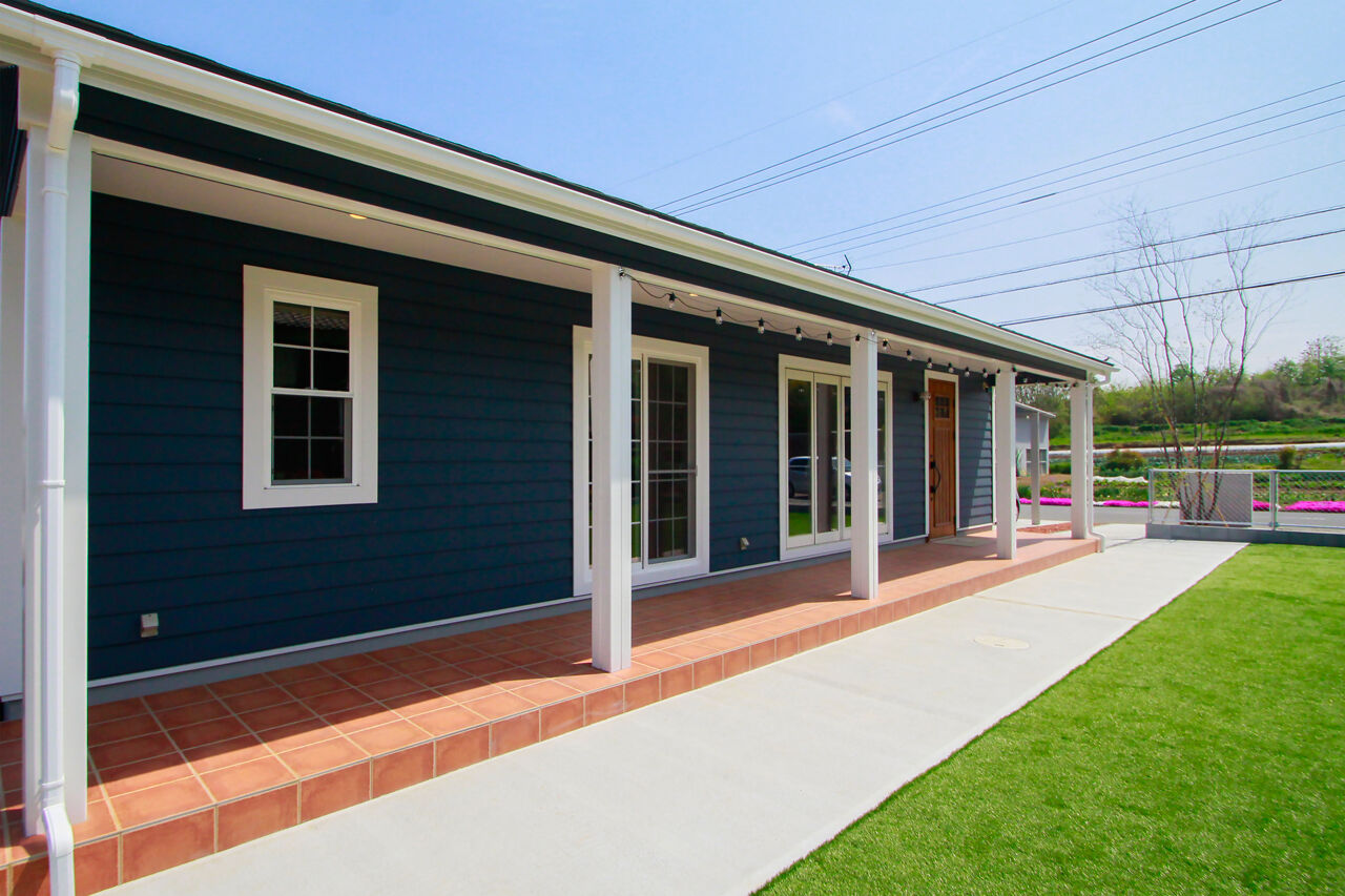  デザインハウス・エフ 【2000万円台/29坪台/平屋/間取り図あり】庭で遊ぶ子どもたちを眺めながら寛げるアメリカンハウスの建築実例画像10