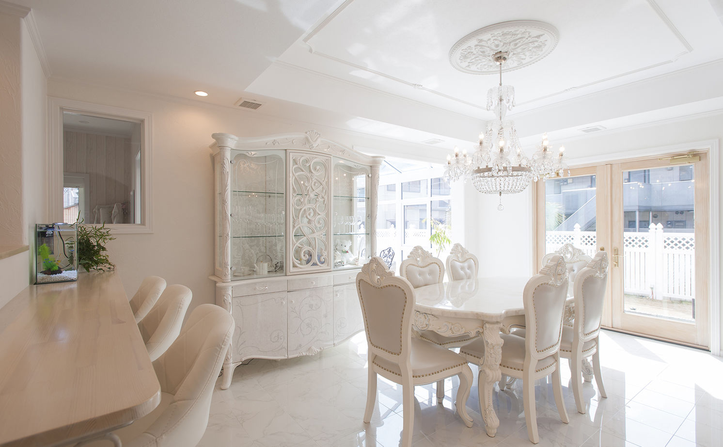 古川工務店 【5500万～5999万円・間取りあり】サーキュラー階段にコンサバトリー。エレガントな本格派輸入住宅を実現の建築実例画像10