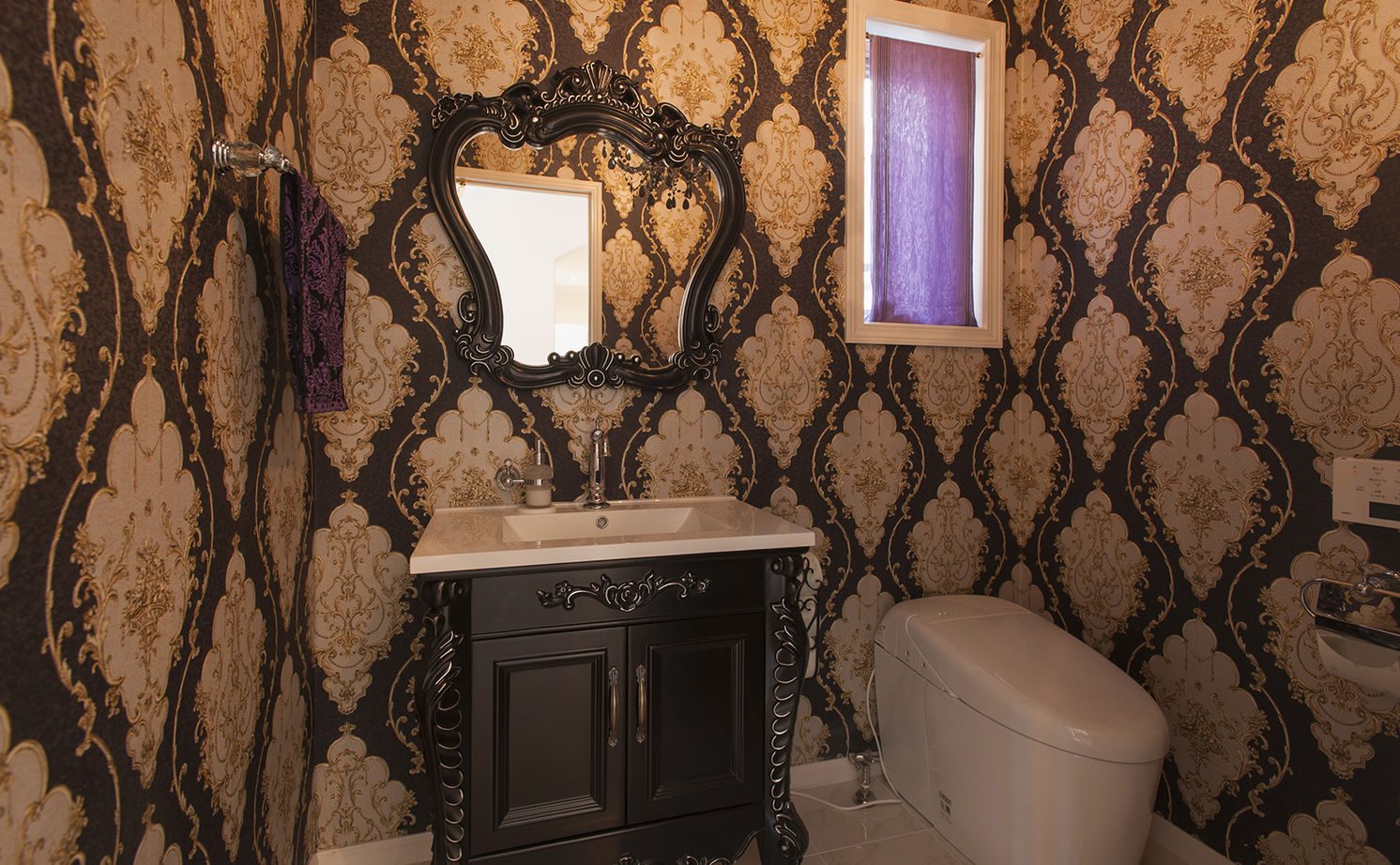 古川工務店 【5500万～5999万円・間取りあり】サーキュラー階段にコンサバトリー。エレガントな本格派輸入住宅を実現の建築実例画像15