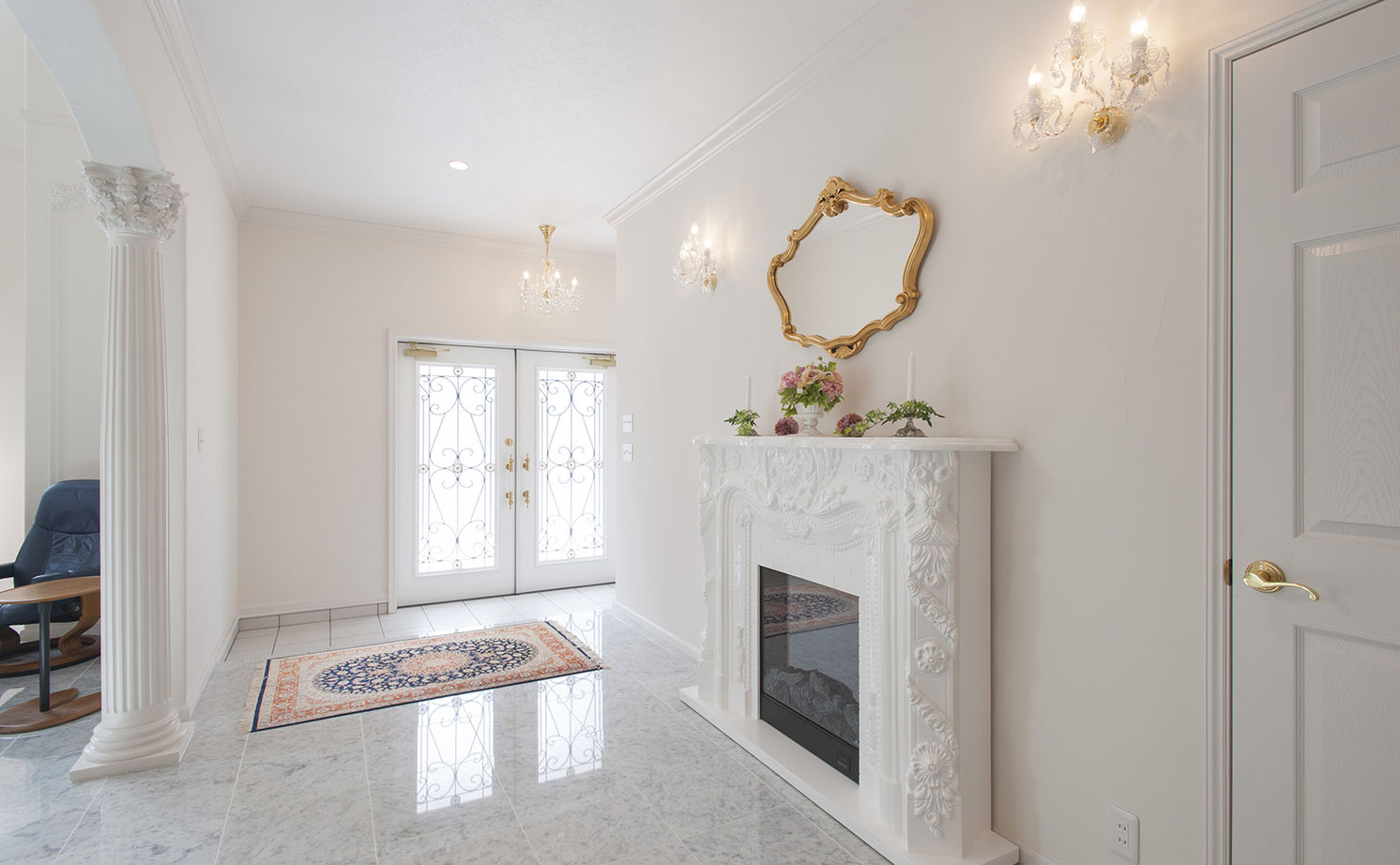 古川工務店 【5500万～5999万円・間取りあり】サーキュラー階段にコンサバトリー。エレガントな本格派輸入住宅を実現の建築実例画像17