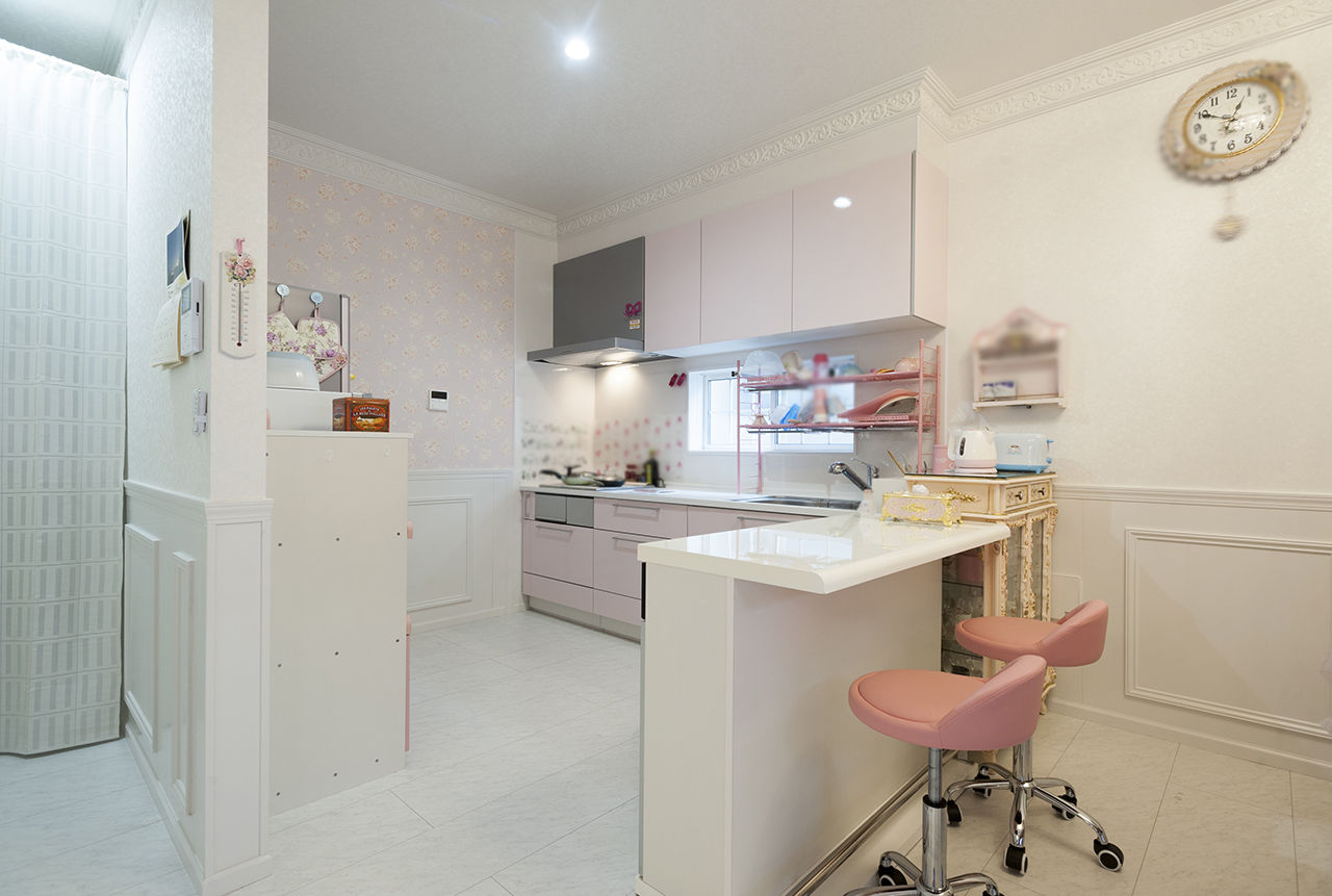 古川工務店 【2500万～2999万円/間取り図/サーキュラー階段/ガレージ】妻の想いが詰まった宮殿のような輸入住宅の建築実例画像6