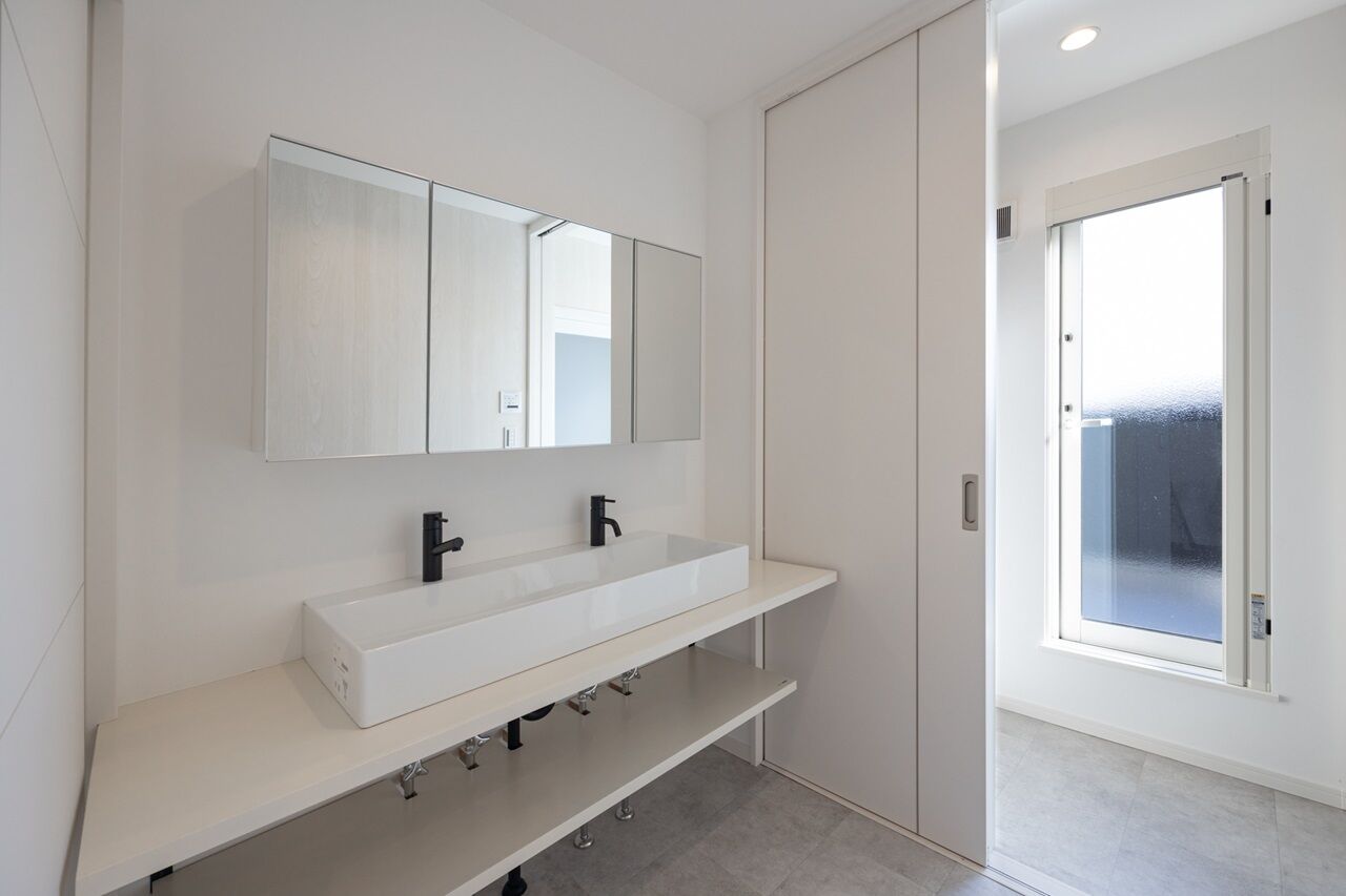 アゼリアホーム｜賃貸併用・設計・管理 【川崎市/変形地/防音室】本格的なスタジオを備えた、ホテルライクな住まいの建築実例画像8