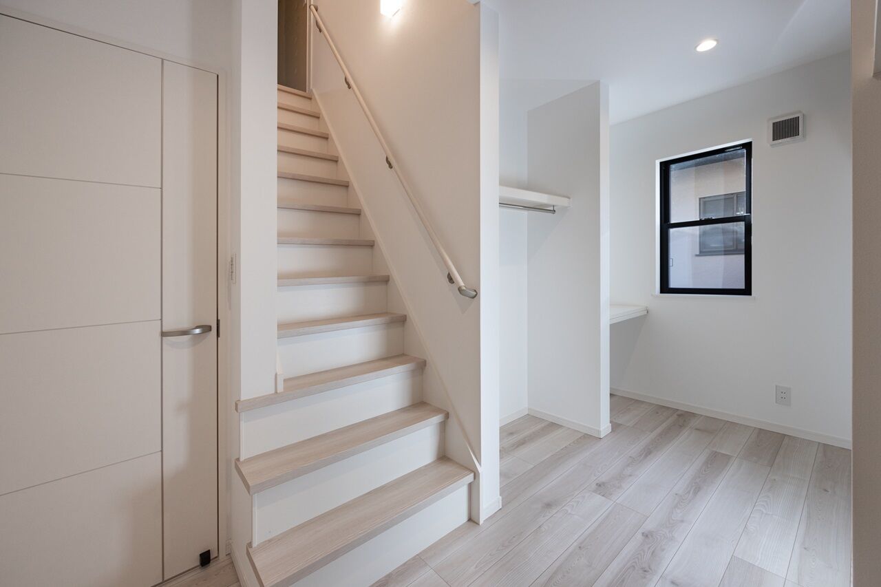 アゼリアホーム｜賃貸併用・設計・管理 【川崎市/変形地/防音室】本格的なスタジオを備えた、ホテルライクな住まいの建築実例画像9