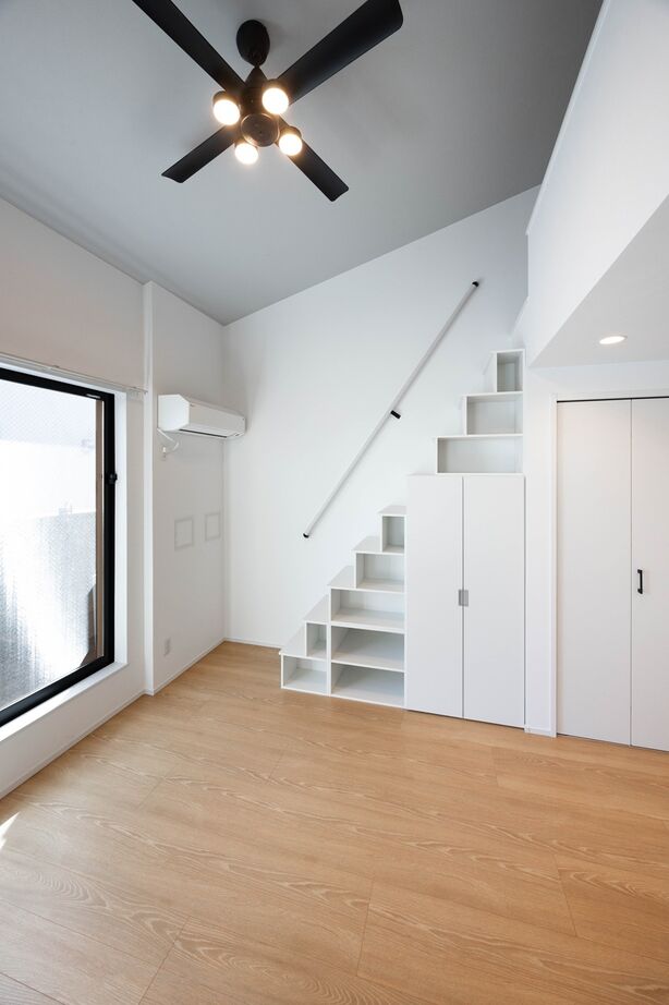 アゼリアホーム｜賃貸併用・設計・管理 【川崎市/賃貸併用住宅】大きな土間で愛車をメンテナンスできるバイクガレージハウスの建築実例画像8