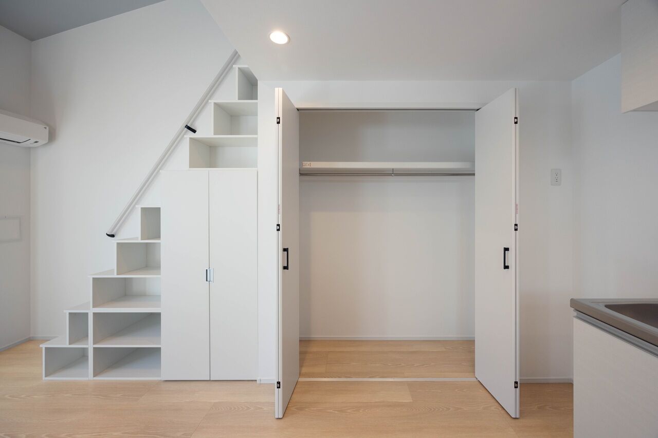 アゼリアホーム｜賃貸併用・設計・管理 【川崎市/賃貸併用住宅】大きな土間で愛車をメンテナンスできるバイクガレージハウスの建築実例画像9