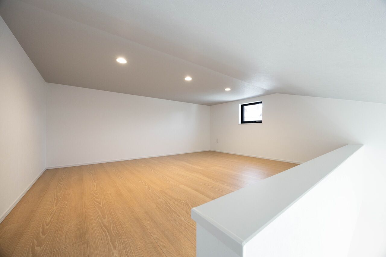 アゼリアホーム｜賃貸併用・設計・管理 【川崎市/賃貸併用住宅】大きな土間で愛車をメンテナンスできるバイクガレージハウスの建築実例画像10