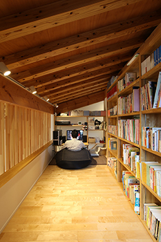 悠悠ホーム 【2500万円～3000万円で建てた家】秘密基地を作った、平屋に見える二階建て住宅の建築実例画像3