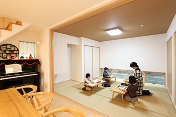 悠悠ホーム 【2500万円～3000万円で建てた家】秘密基地を作った、平屋に見える二階建て住宅の建築実例画像6