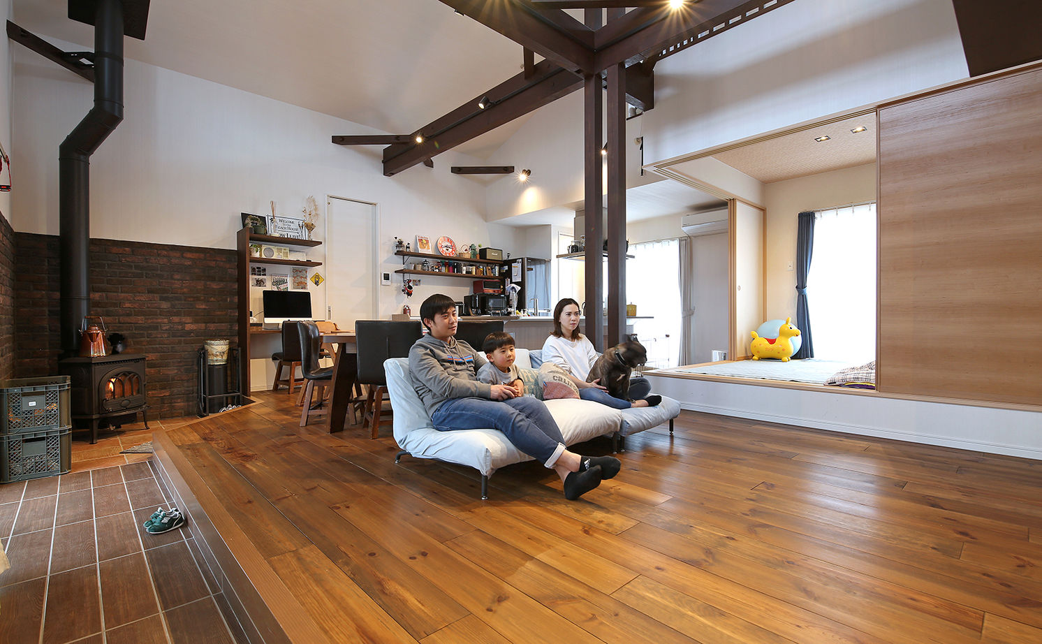 悠悠ホーム 【2500万円～2999万円で建てた家】爽やかな風が吹き抜ける平屋サーファーズハウス。外断熱工法で広い空間の建築実例画像7